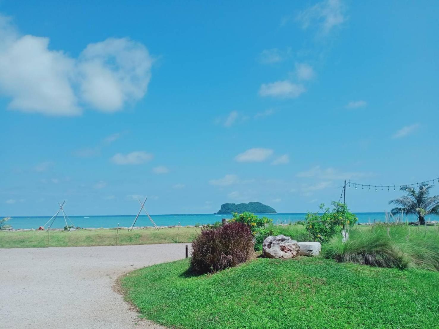 The Beach Resort & Residence - Sha Plus Pathiu Ngoại thất bức ảnh