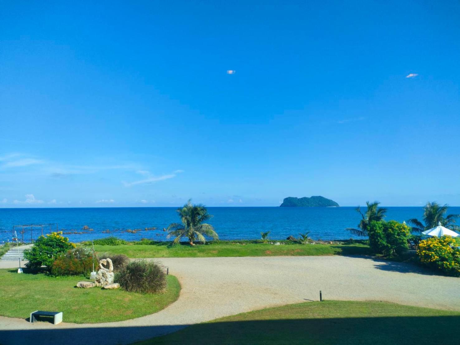 The Beach Resort & Residence - Sha Plus Pathiu Ngoại thất bức ảnh