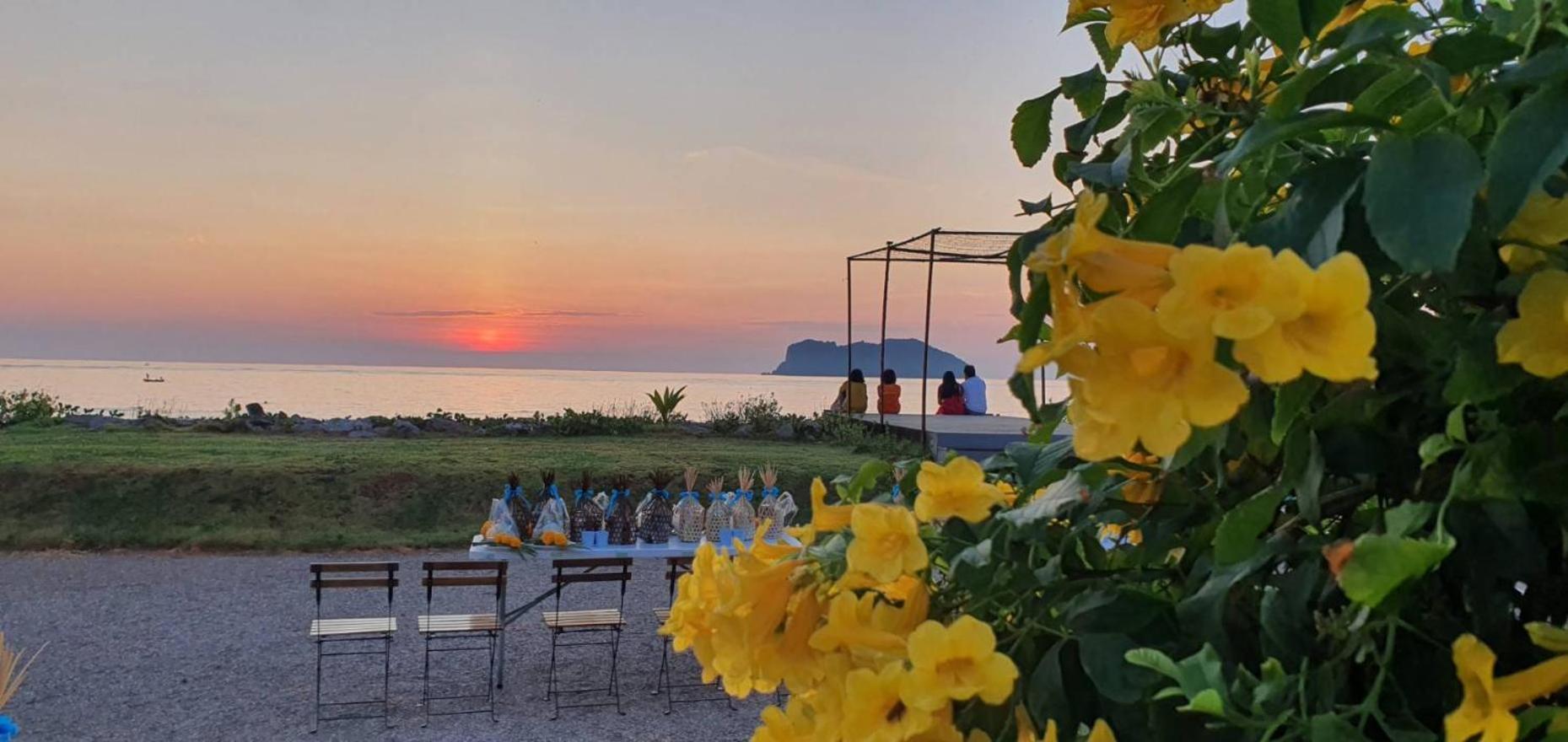 The Beach Resort & Residence - Sha Plus Pathiu Ngoại thất bức ảnh
